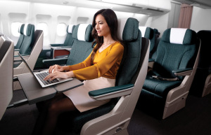 First class vs business class air travel