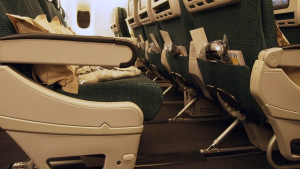10 ways to survive a long-haul flight