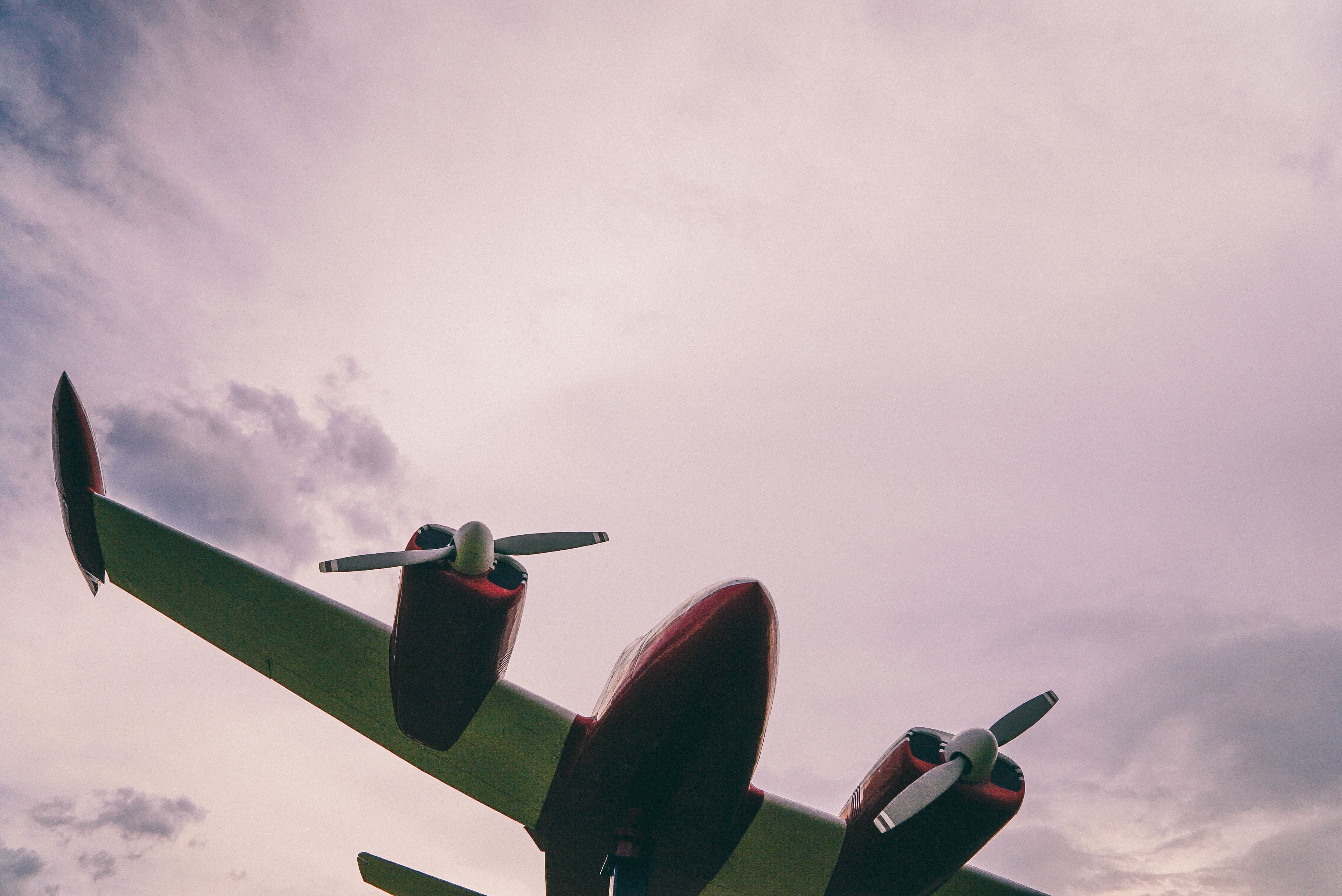 Get The Best Flight Deals For Seniors : Senior Discounts Club