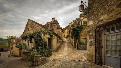 Uncover Hidden Gems: A Journey Through Enchanting Medieval Villages