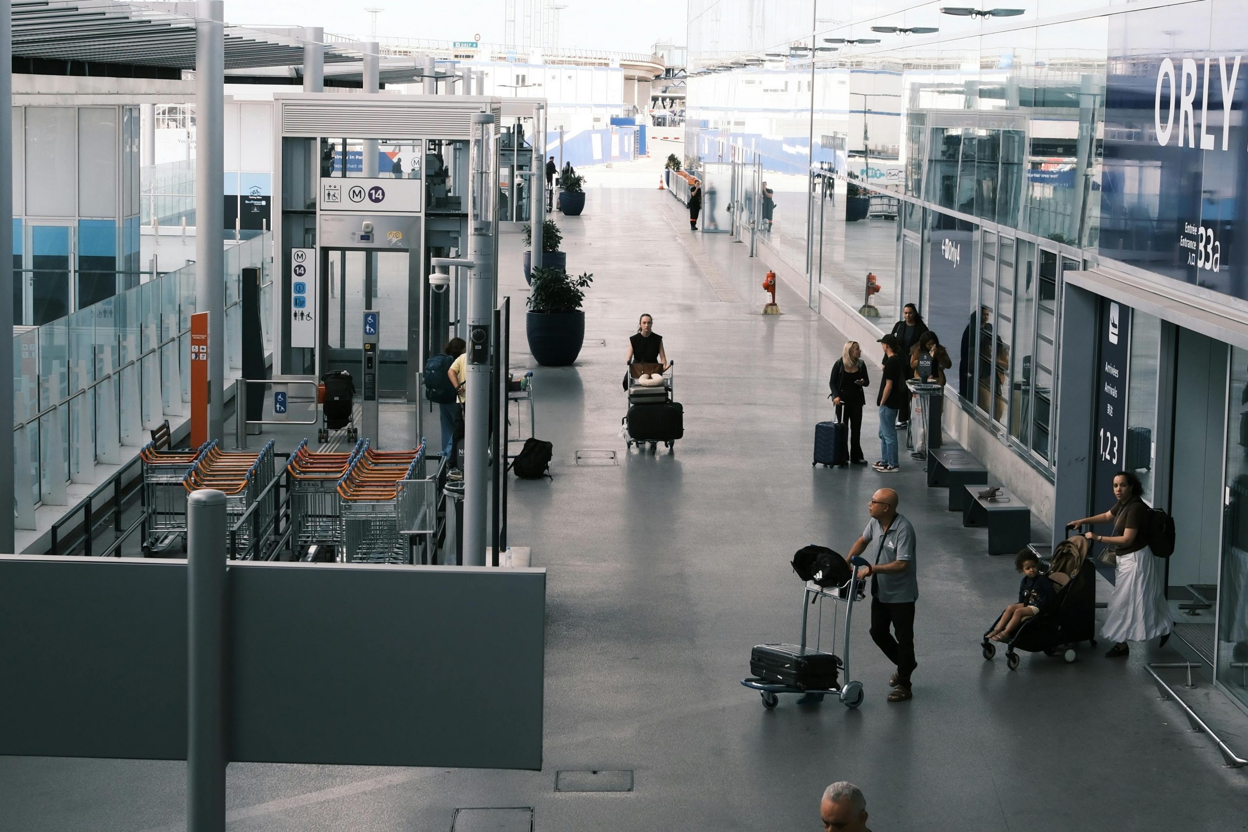 New Year Travel: Booking Strategy and Best Destinations
