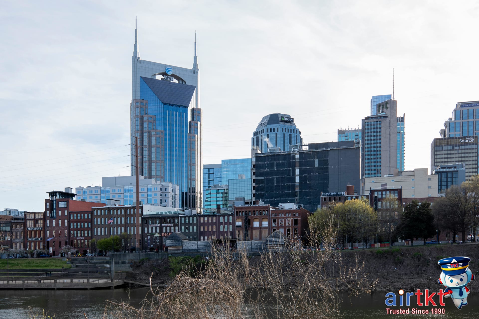Complete Travel Guide to Nashville: Budget Tips and Top Attractions