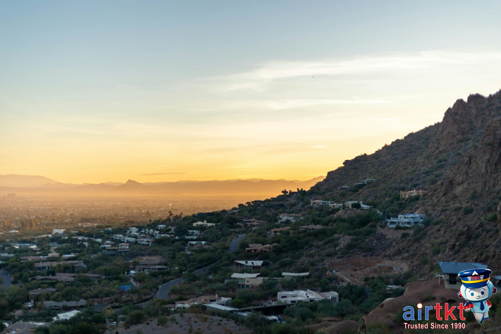 Complete Travel Guide to Phoenix: Budget Tips and Top Attractions