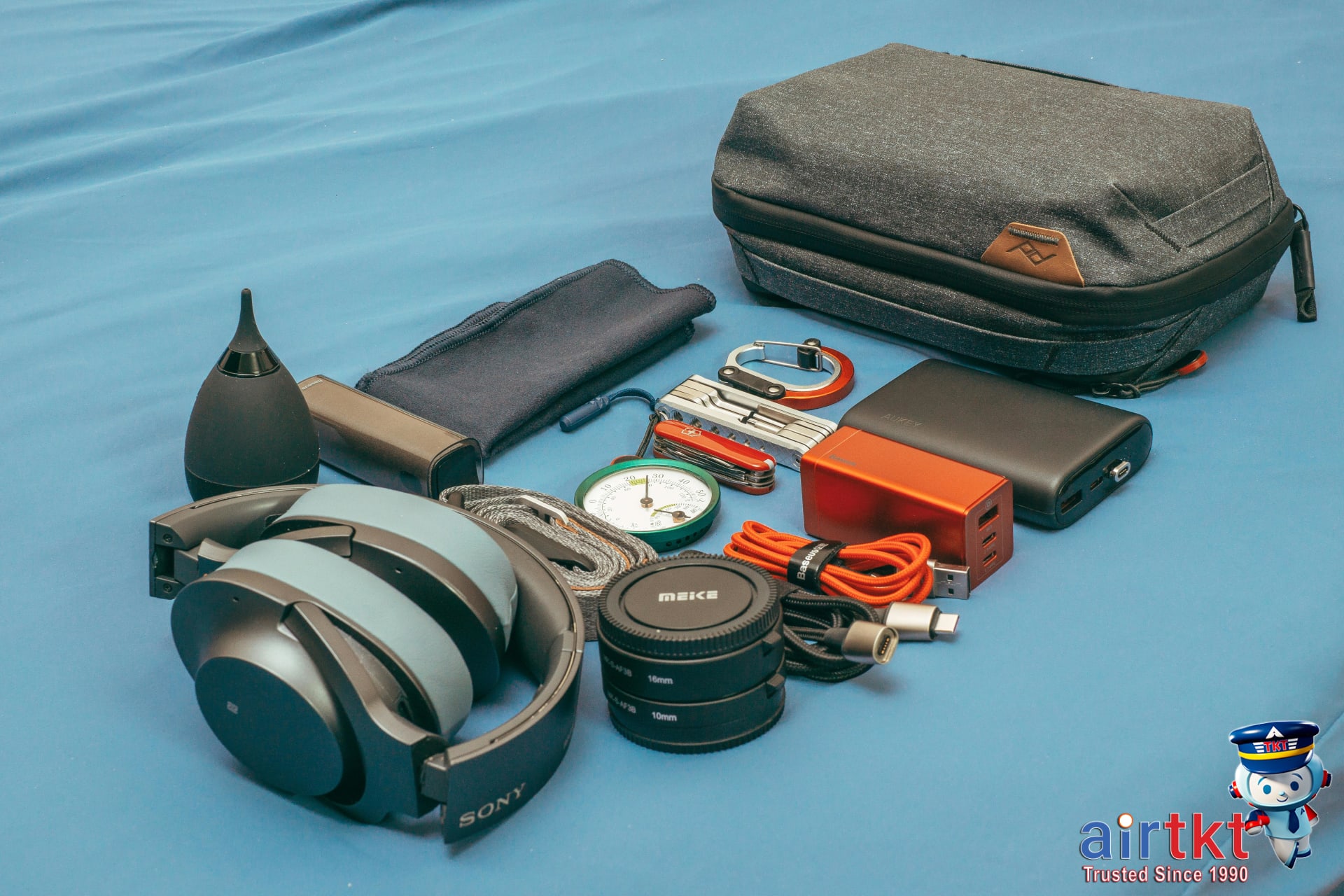 Digital Nomad Setup: Complete Packing Guide and Checklist