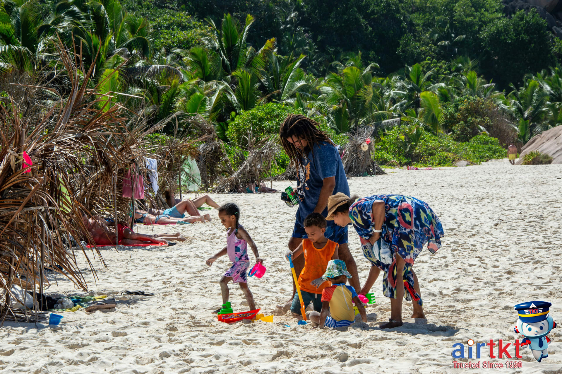 College Spring Break Travel: Family-Friendly Destinations and Deals