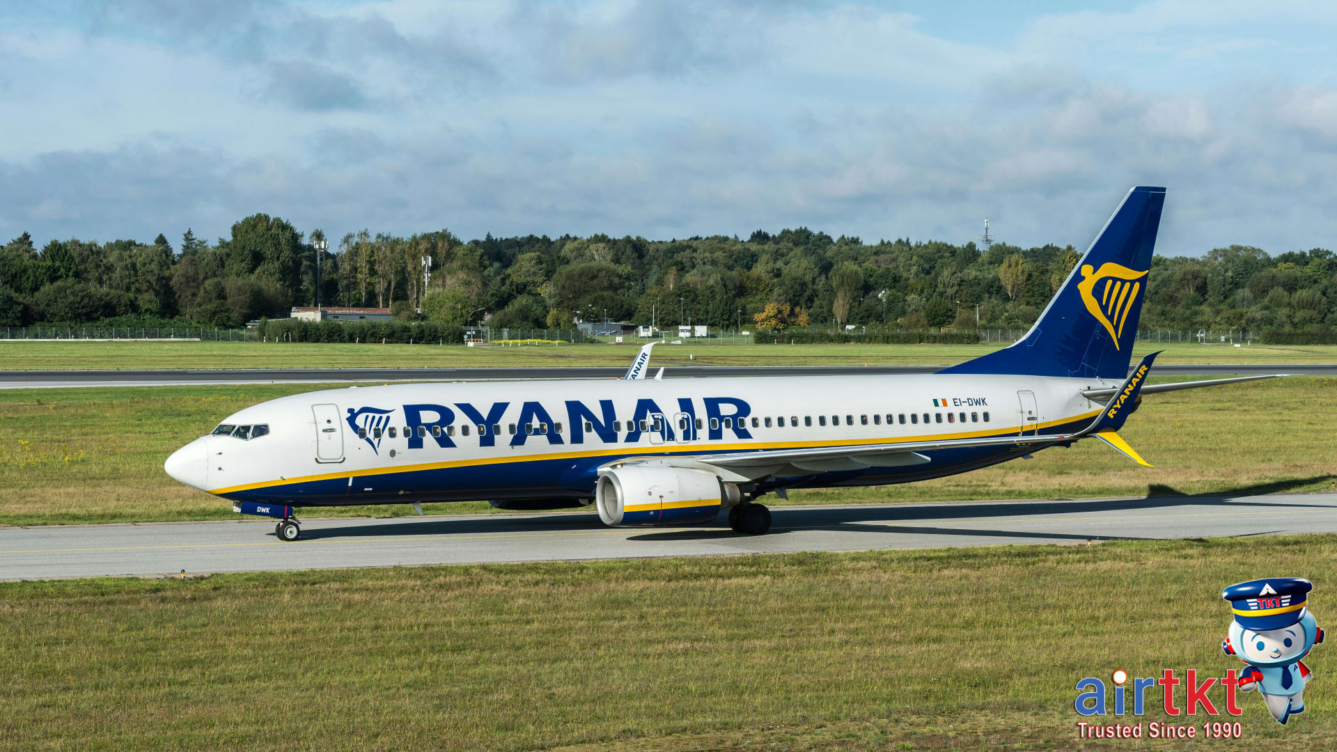 Ryanair Airlines: Complete Money-Saving Strategy Guide