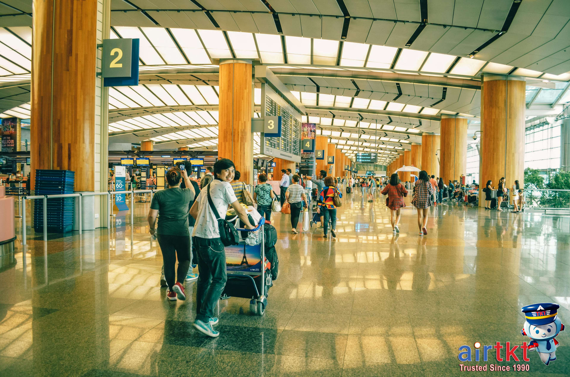Summer Vacation August Travel: Family-Friendly Destinations and Deals