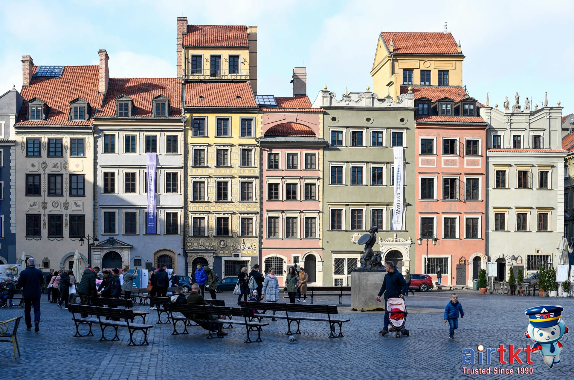 Warsaw First-Timer's Guide: Essential Tips and Must-Sees