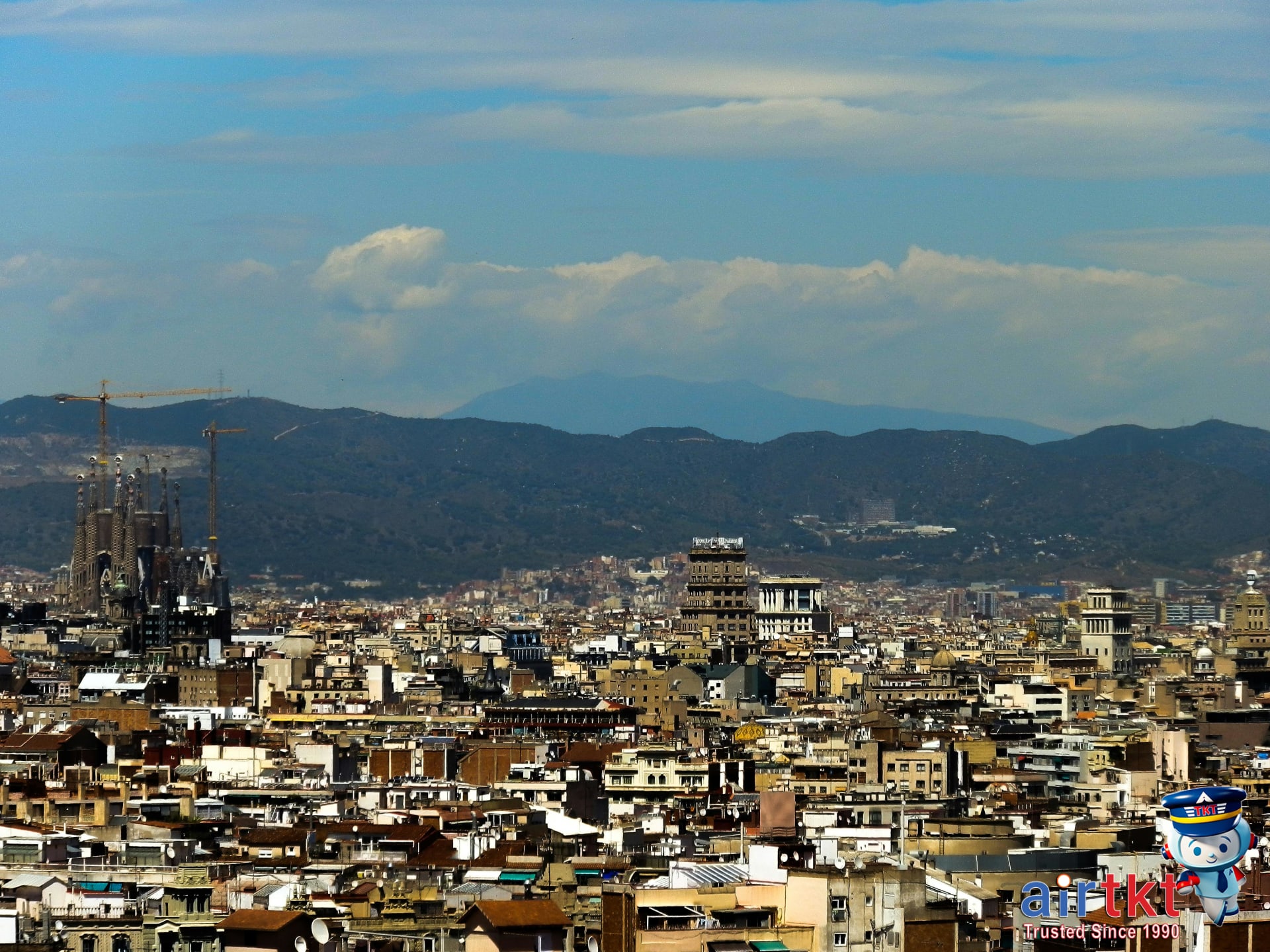 Barcelona First-Timer's Guide: Essential Tips and Must-Sees