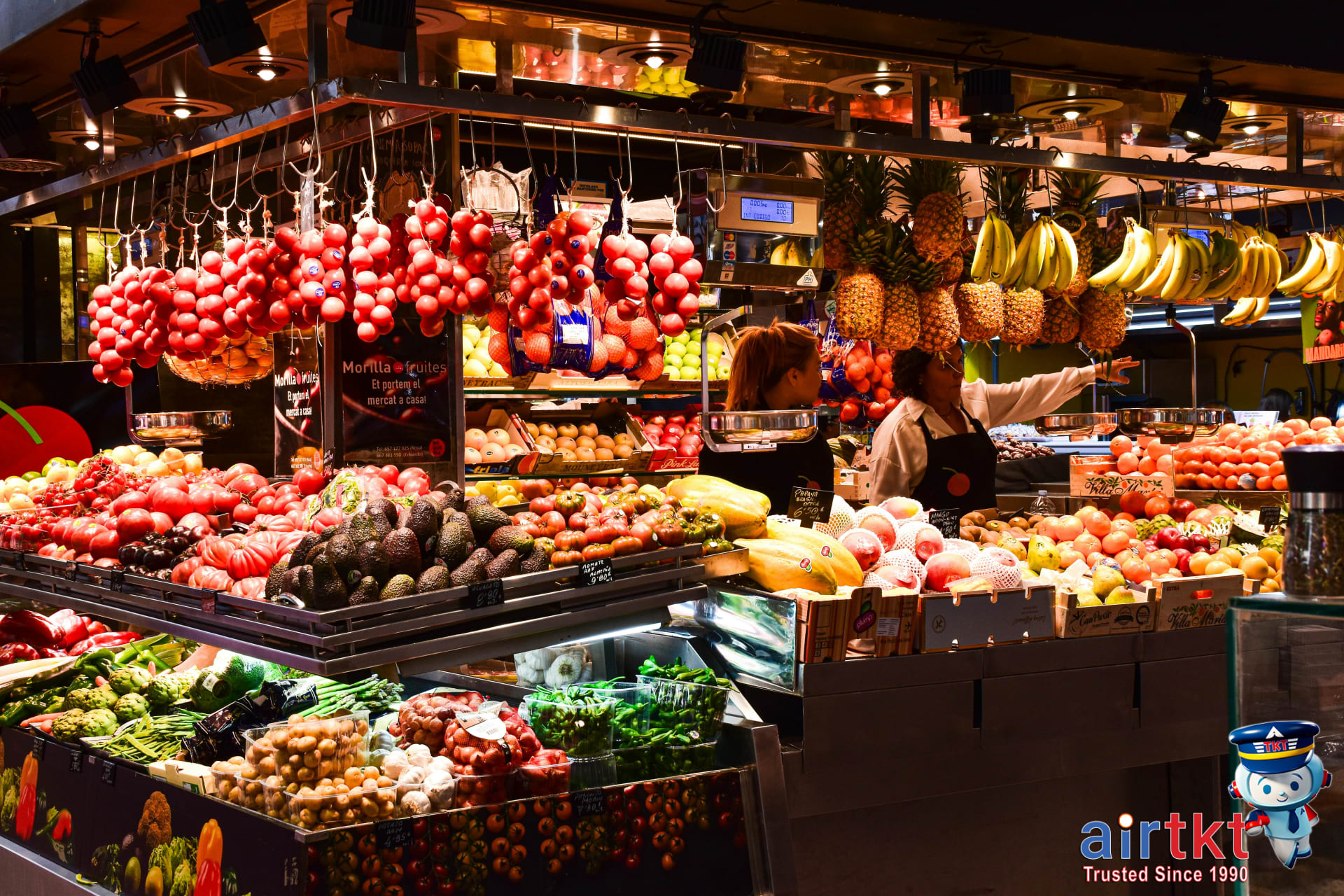 La Tomatina in Buñol Spain August: Complete Event Travel Guide
