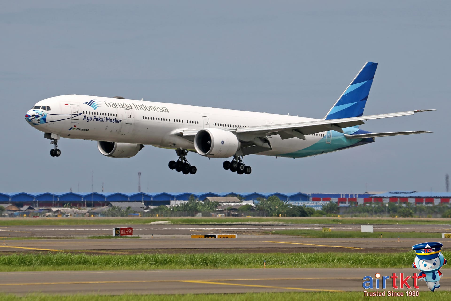 Europe to Asia Flight Deals: Best Timing and Airlines