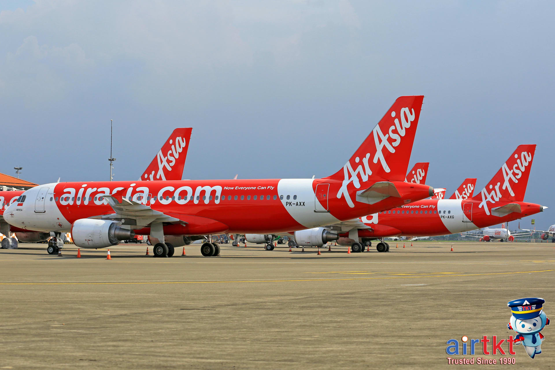 Within Asia Flight Deals: Best Timing and Airlines