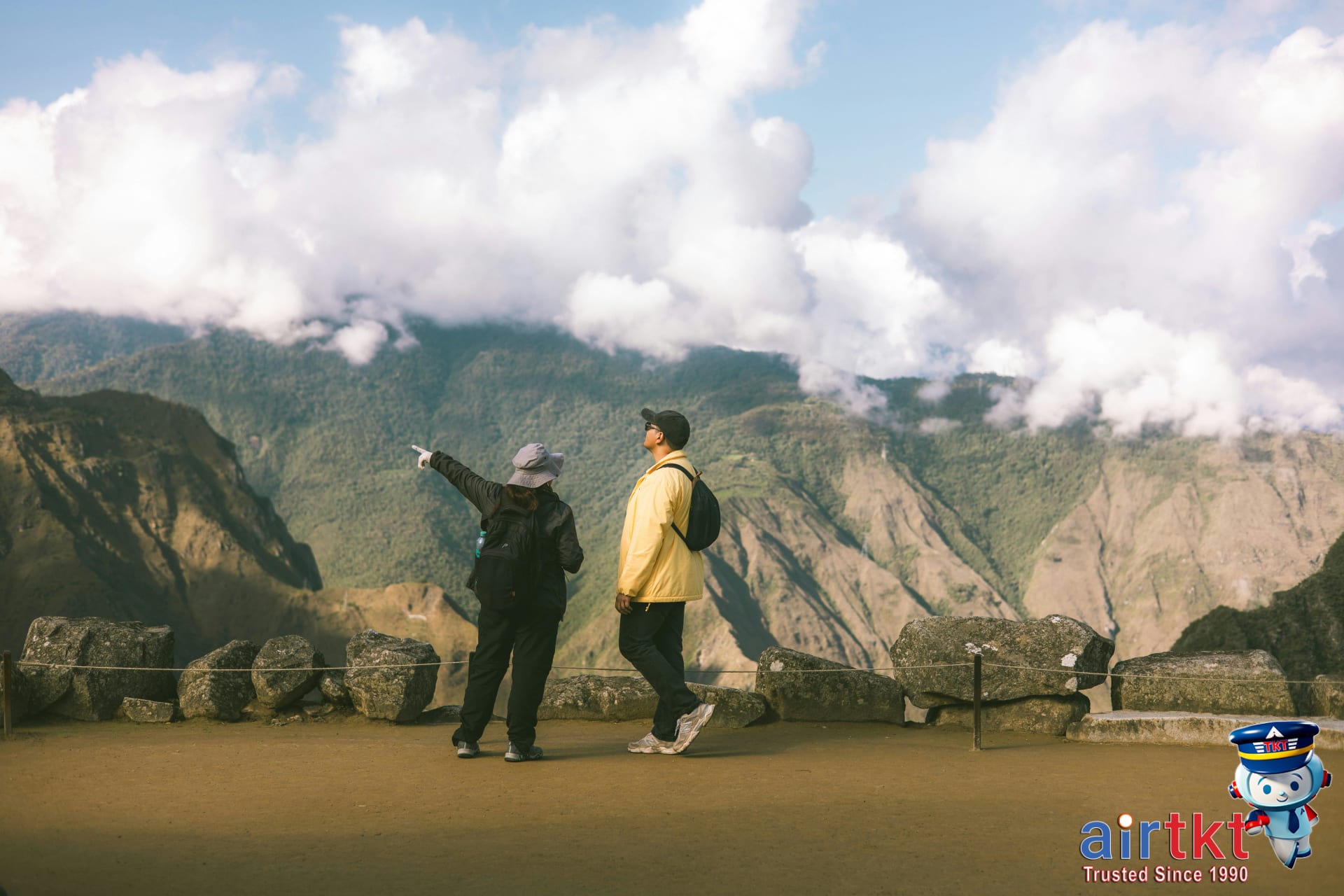 Backpacker's Guide to South America: The Classic Gringo Trail