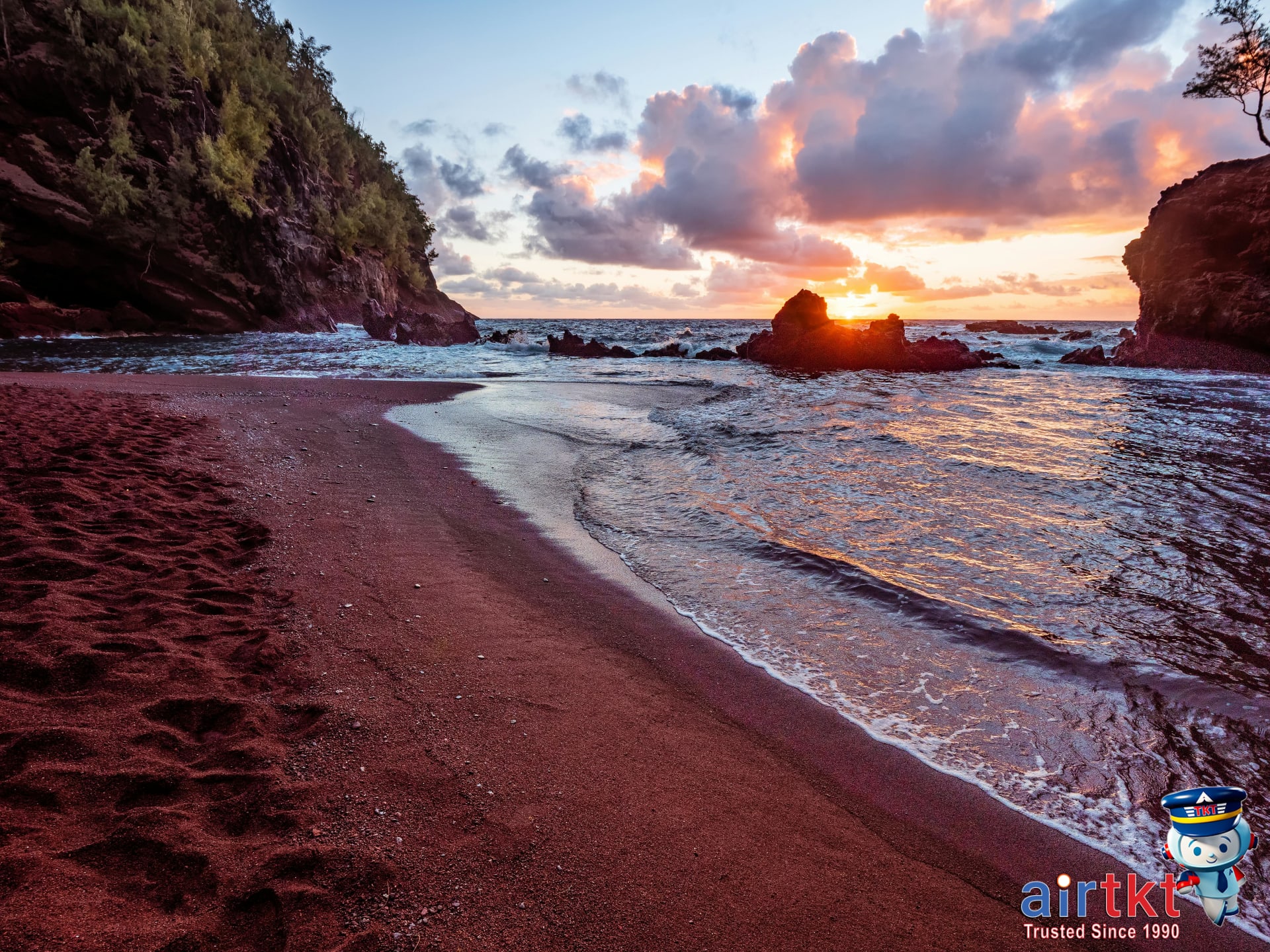 Maui Beach Paradise: Road to Hana and World-Class Snorkeling