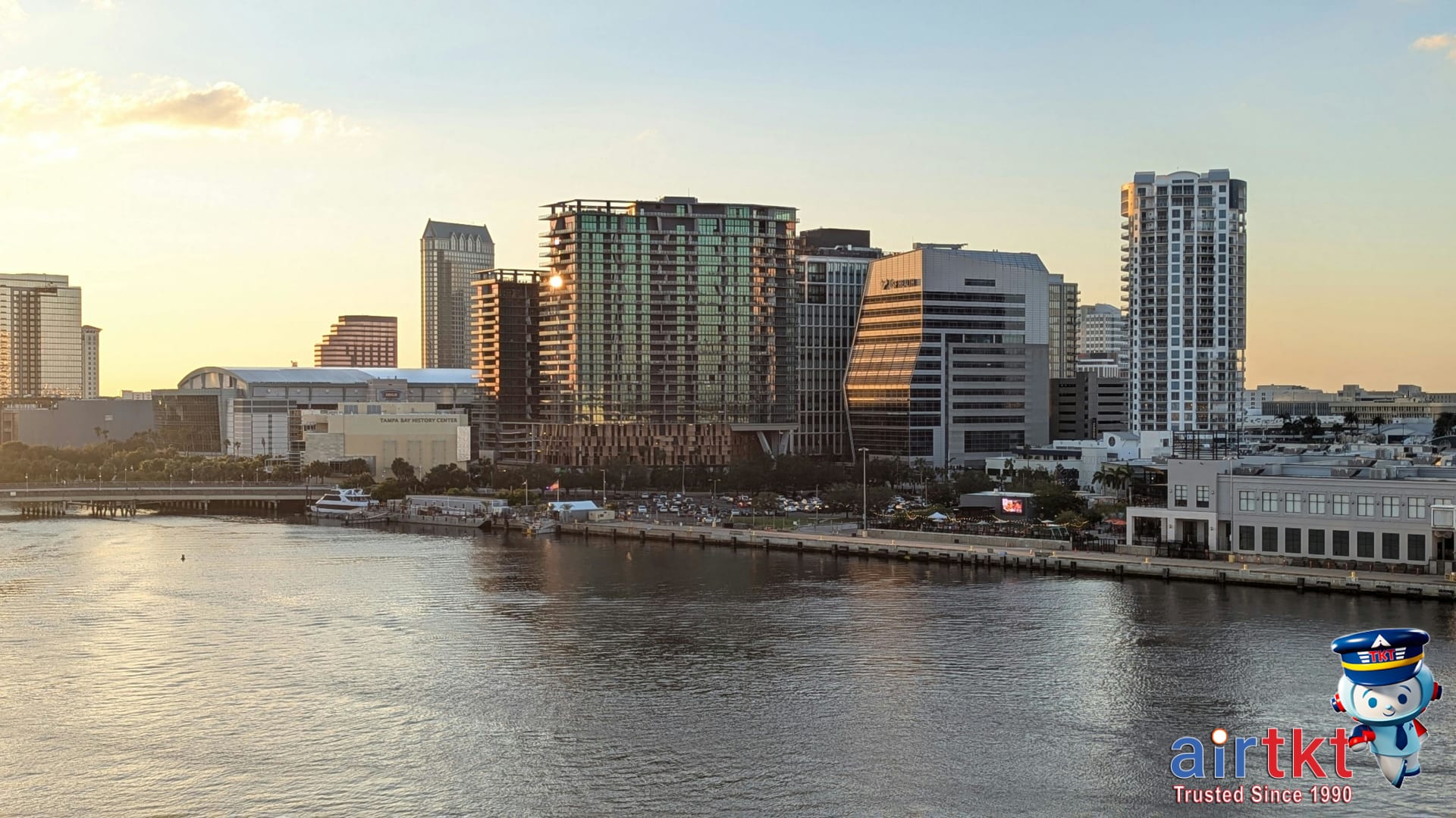 Complete Travel Guide to Tampa: Budget Tips and Top Attractions